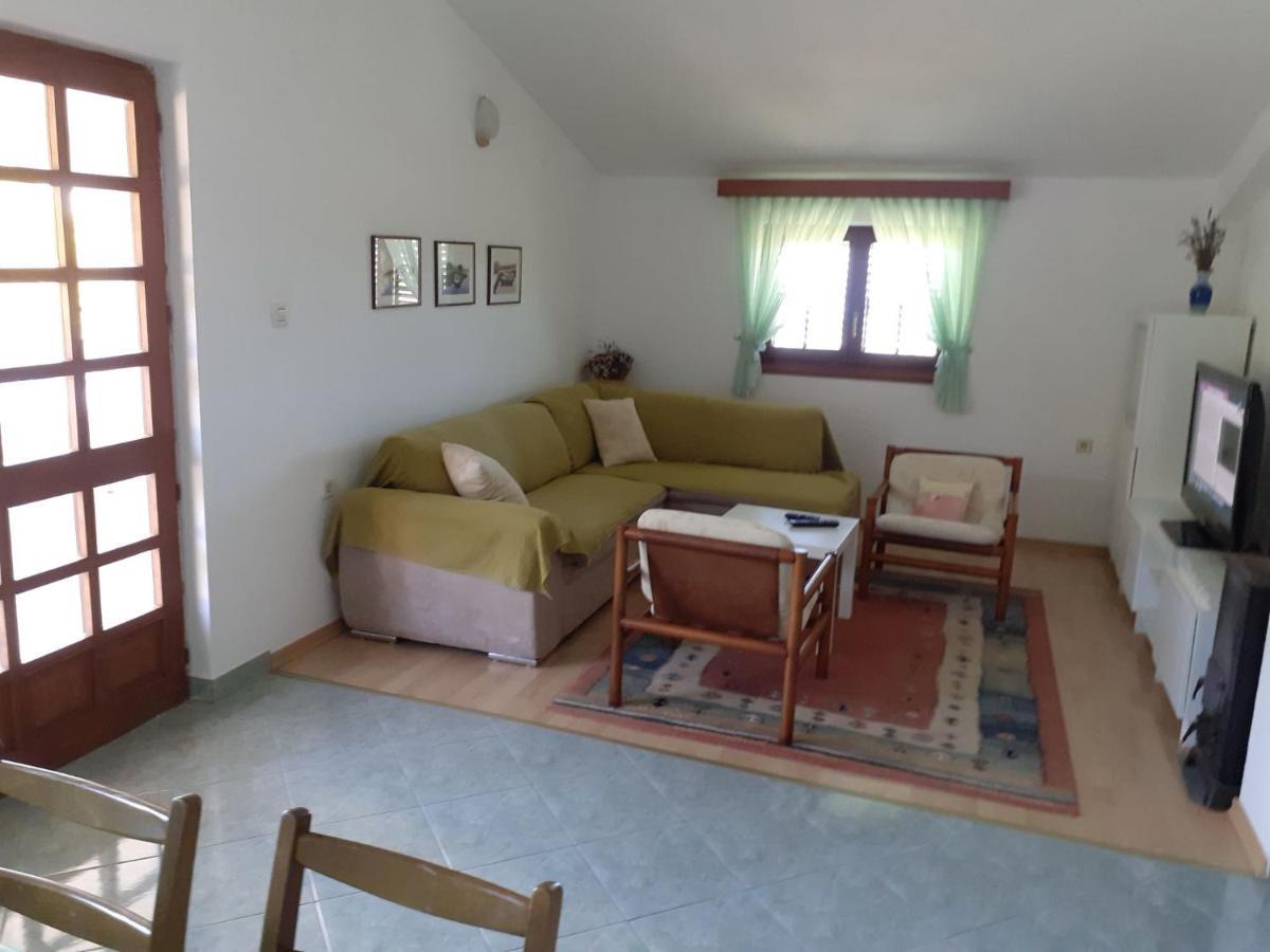 Ana Appartement Zaglav Buitenkant foto