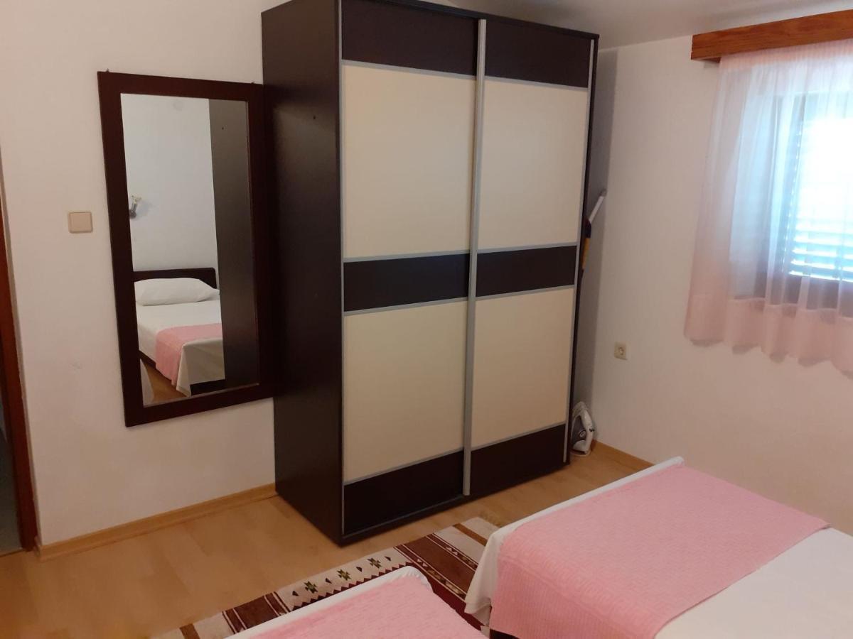 Ana Appartement Zaglav Buitenkant foto
